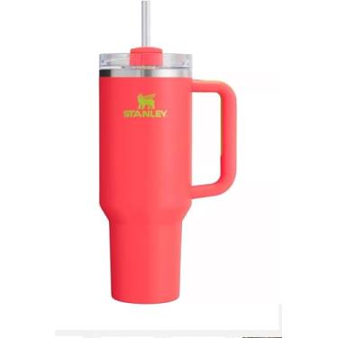 Imagem de Copo de aço inoxidável Stanley Quencher H2.0 FlowState, isolado a vácuo, com tampa e canudo para água, chá gelado ou café, 887 ml, vermelho (hibiscus)