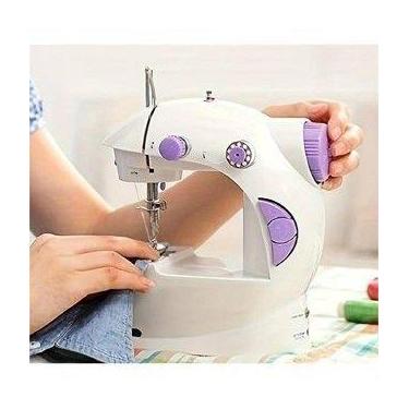 Imagem de Mini Maquina Costura Portátil Elétrica Pedal Bivolt Design Compacto - 