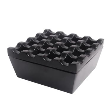 Imagem de Cinzeiros de metal para cigarros e charutos Cinzeiro à prova de vento para uso em casa, hotel, jardim e mesa, 1 peça (preto fosco, médio - 16 furos)