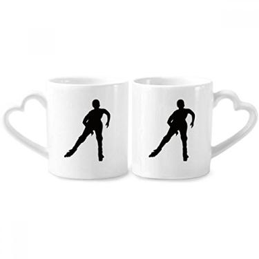 Imagem de Conjunto de canecas de porcelana para casais com contorno preto para esportes de inverno com coração