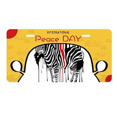 Imagem de DIYthinker Placa de licença preta vermelha listrada Code Graffiti Pinto para decoração de carro Dia da Paz