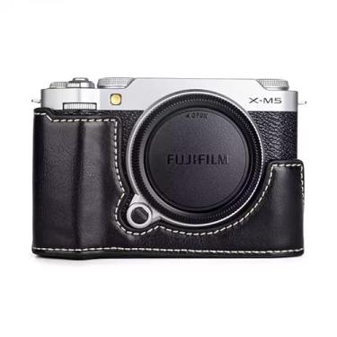 Imagem de MUZIRI KINOKOO Capa Fuji X-M5, meia capa de couro PU para câmera Fuji X-M5, capa protetora inferior para câmera Fuji X-M5/Fuji XM5 - com abertura inferior e design de mão - preta