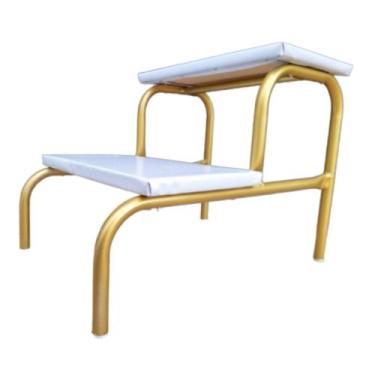 Imagem de Escada 2 Degraus Para Maca E Depilação Medcombo, Dourada com degrau Br