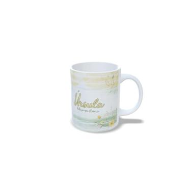 Imagem de Caneca de Cerâmica com Inicial Floral, Design Alice, Decorativa com Flores Amarelas e Brancas, 325ml (u)