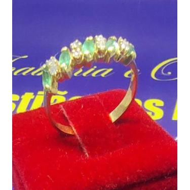 Imagem de Anel Diamantes 2 mm Esmeraldas 3 mm Ouro 18 Kilates Peso 2.25 Gramas -