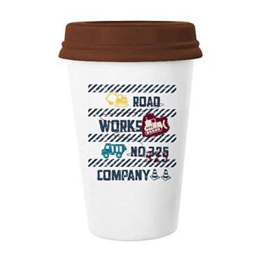 Imagem de Caneca de cerâmica com estampa de número de estrada de coração para copo de café