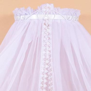 Imagem de Mosquiteiro de Voil Berco Com Dossel Branco Rococo Lateral - Amora Cas