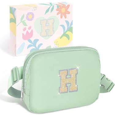 Imagem de COSHAYSOO Pochete de cintura pequena com alça ajustável com patch de letra inicial para mulheres, adolescentes, meninas, corridas, academia, trilhas, mini bolsa transversal para viagem, bolsa moderna,