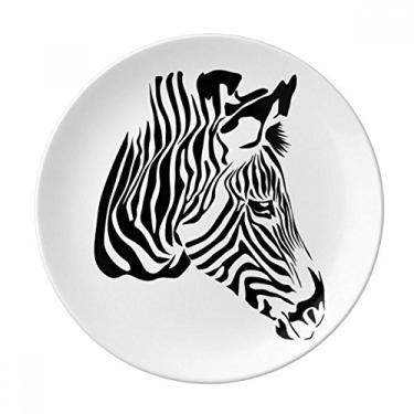 Imagem de Prato decorativo de porcelana marrom com cabeça de pinheiro