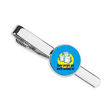 Imagem de Gravata com clipe de gravata "Someone Worth Melting", palavras românticas