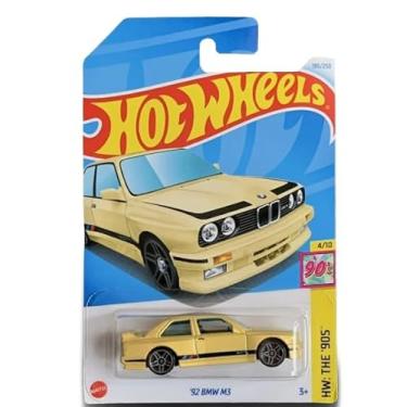Imagem de Hot Wheels 92 BMW M3 (Yellow), HW: The '90S 4/10