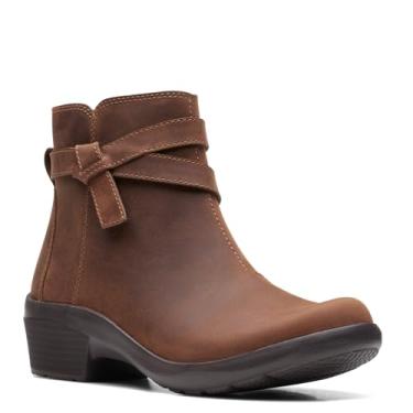 Imagem de Clarks Bota feminina Angie Spice, Couro marrom escuro, 5.5