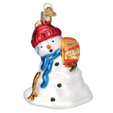 Imagem de Old World Christmas Ornamento soprado de vidro de boneco de neve Flamin' Hot Cheetos para árvore de Natal