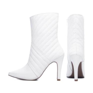 Imagem de Bota Bico Fino Feminina Branco Cano Curto Salto 10cm 67026B - Torricel