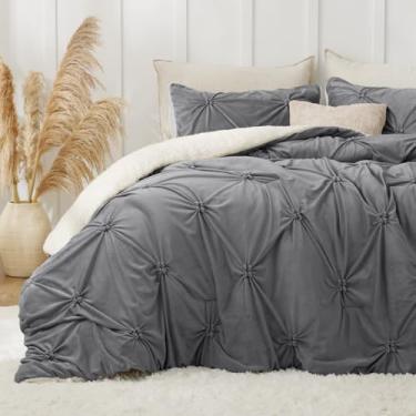 Imagem de BEDELITE Conjunto de edredom Queen fofo Pituck – Conjunto de edredom cinza sherpa supermacio para cama queen size, conjunto de cama quente de luxo para o inverno, conjunto de cama felpuda 3 peças (1