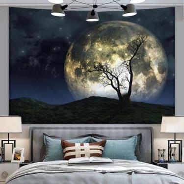 Imagem de Tapeçaria pendurada na parede, silhueta de árvore de lua cheia, céu no