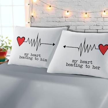 Imagem de Jogos Cama Em Malha 3 Peças - Lençol com Elástico + 2 Fronhas Divertida 100% Algodão Toque Percal | Cortina Web (HEART BEATING, King)