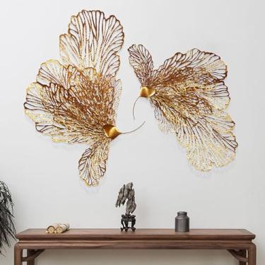 Imagem de 2 peças de arte de parede de metal esculturas de borboleta dourada para sala de estar, 3D modernas borboletas douradas escultura para pendurar na parede mural animal arte quarto sala de jantar