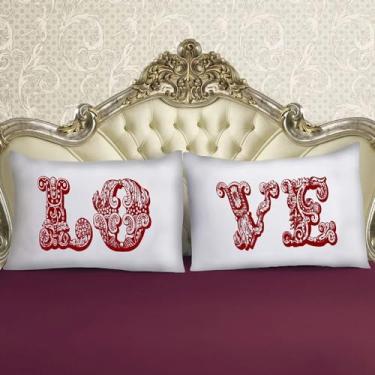 Imagem de Jogos Cama Em Malha 3 Peças - Lençol com Elástico + 2 Fronhas Divertida 100% Algodão Toque Percal | Cortina Web (LOVE CARMIM, Casal)