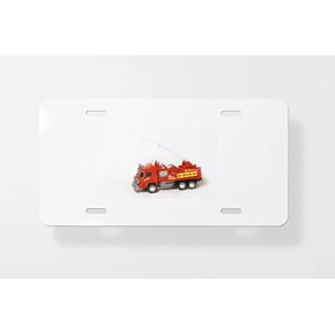 Imagem de Capa para placa de carro de brinquedo de caminhão de bombeiros vermelho - Capa de placa de carro nova para carro - Capa de moldura de placa de carro 15 x 30 cm