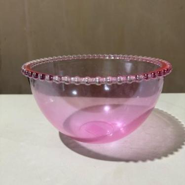 Imagem de Saladeira travessa rosa de vidro grande com borda pérola bolinha 2 lit