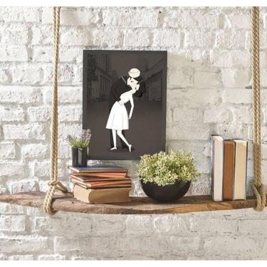 Imagem de Quadro Decorativo Figurativo Beijo Segunda Guerra 45x34cm