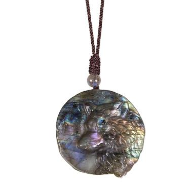 Imagem de Nupuyai Colar de labradorita natural esculpido à mão, unissex, pingente de pedra de cristal de labradorita irregular com cordão ajustável, 45 a 78 cm, Cristal de labradorita, Labradorita