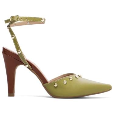 Imagem de SAPATO SCARPIN FEMININO TORRICELLA NAPA VERDE E CARAMELO APLIQUES E FIVELA NA COR DOURADO, NÚMERO 34