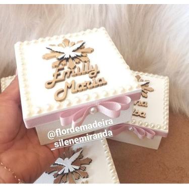 Imagem de Caixa lembrancinha batizado - Flor de madeira