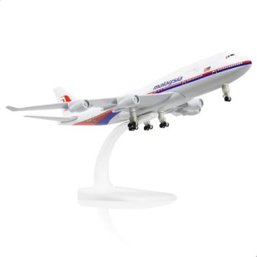 Imagem de QIYUMOKE Kits de avião de metal fundido em escala 747 1/300 da Malásia Boeing 747 para adultos (com suporte) modelo de vias aéreas para entusiastas de aviação, presentes ou coleções de exibição - 20