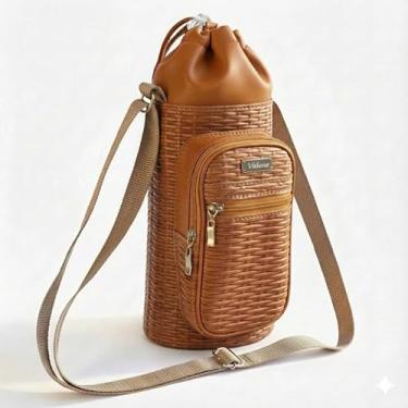 Imagem de Bolsa Térmica (CARAMELO TRANÇADO) GALANTE para Garrafa de 1,5 LITROS ml em Couro Sintético - Coleção Cores VERÃO 2026