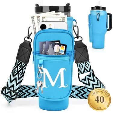 Imagem de LOKASS Suporte de garrafa de água personalizado com alça para acessórios Stanley Cup Tumbler de 1,134 g, bolsa de transporte inicial para garrafa de água com bolso para telefone, para mulheres, ideal