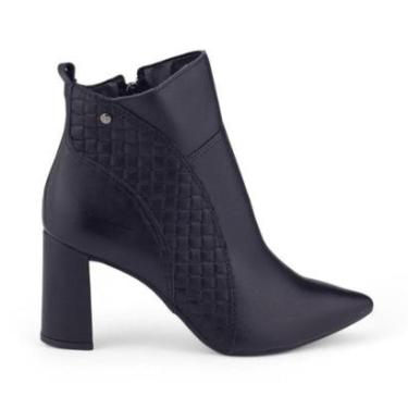 Imagem de Bota Feminina Tanara T8913 Couro cano curto bico fino-Feminino