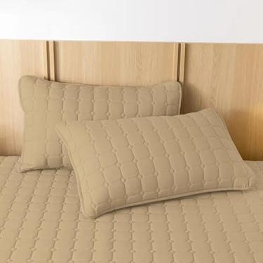 Imagem de Kit 2 Capas de Travesseiro Impermeáveis + 1 Protetor de Colchão com Elástico Matelado Ultrassônico para Cama Casal Queen King(AVELA)