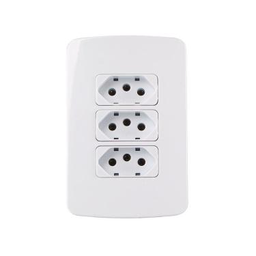 Imagem de Tomada Tripla Margirius B3 2p+t 20a Com Placa 4x2 Branca