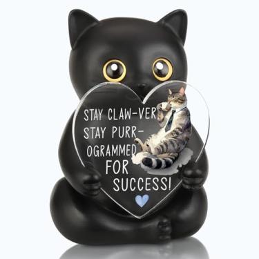 Imagem de Estátua de gato programador motivacional, decoração de mesa com tema de codificação para desenvolvedores, presente engraçado para profissionais de tecnologia, motivador de escritório bem-humorado para