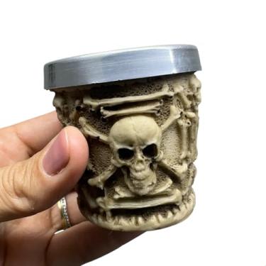 Imagem de Copo de Shot Dose Tequila Cachaça Vodka Decoração Casa Bar Rock Gótico em Resina Alumínio