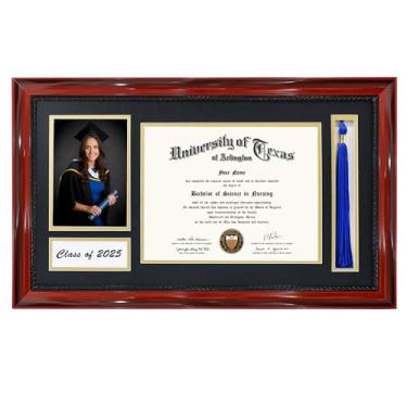 Imagem de GMFrames Moldura de diploma Class of 2025 com suporte de borla para certificado de 20,5 x 28 cm e foto 12,5 x 17,8 cm, madeira maciça, vidro temperado, preto sobre tapete dourado