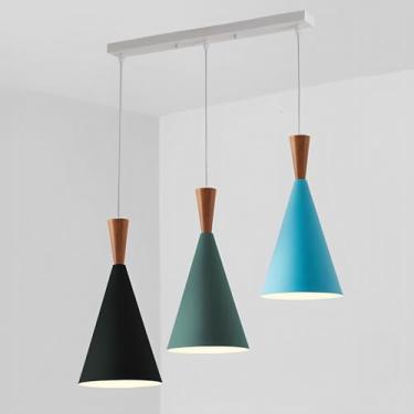 Imagem de Lustre linear moderno para sala de jantar, luminária pendente colorida de metal com 3 lâmpadas E26, ideal para quarto, cozinha e ilha.