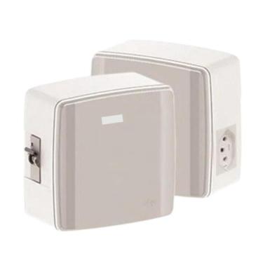 Imagem de Caixa Sobreposta Embutido 1 Disjuntor + 1 Tomada 20 Amperes Ar Condici