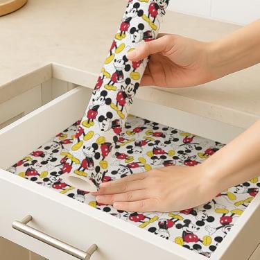 Imagem de Forro de prateleira não adesivo Disney – Forros de gaveta resistentes à água de 45,7 cm x 3 m para armários de cozinha, despensa, geladeira e cômoda – Rolo de forro de armário de corte fácil - Mickey
