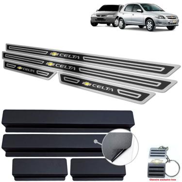 Imagem de Soleira Em Inox Chevrolet Celta Preto Alto Relevo 4P