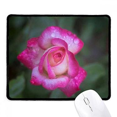 Imagem de Mousepad com pétalas de flores rosas e bordas costuradas Tapete de borracha para jogos