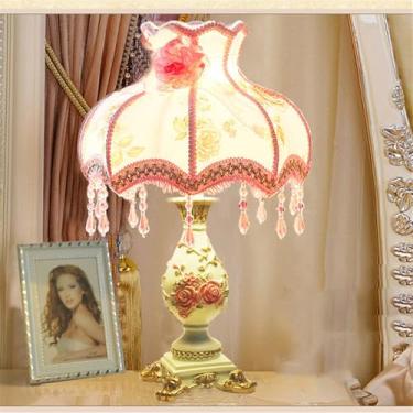 Imagem de Candeeiro de mesa europeu Criatividade retrô Sala de estar Quarto da menina Quarto de casamento Estudo Villa Hotel LED Cama Mesa Luz (Estilo 5)