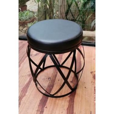 Imagem de Banco Barril de Ferro - Estofado Preto - Seat Garden Puff - ARTE & DEC