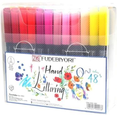 Imagem de Kuretake Conjunto de canetas pincel ZIG FUDEBIYORI com 48 cores, certificadas pela AP, inodoras, sem xileno, ponta rígida flexível, eficaz para detalhes e espaços maiores, qualidade profissional,