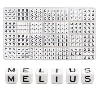 Imagem de MELIUS Contas de letras grandes quadradas de acrílico, 252 peças de contas de paracord de alfabeto grande de 10 x 10 mm para fazer joias, colares DIY, chaveiros, pulseiras (branco)