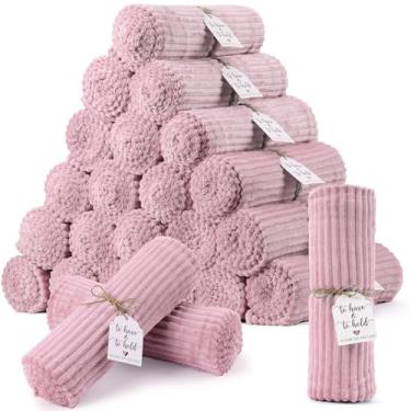 Imagem de Cobertor de flanela de casamento rosa empoeirado 24 peças a granel 127 x 152 cm com cartão listrado canelado macio cobertor leve para todas as estações presentes de casamento sofá quarto (rosa macio)