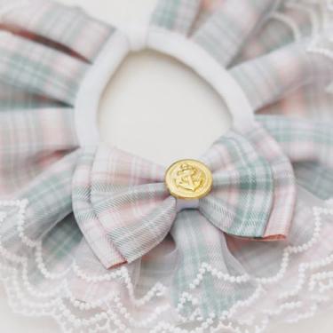 Imagem de Dpofirs Colar de Babador de Gato de Renda Xadrez JK, Acessórios Elegantes e Fofos para Cachecol para Animais de Estimação, Ideal para Donos de Animais de Estimação – Poliéster (M)