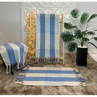 Imagem de Kit Passadeira de Cozinha 3 Peças Geométrica – Jogo de Tapetes em Tecido Grosso Algodão para Cozinha Sala e Quarto (Cru c/Azul)